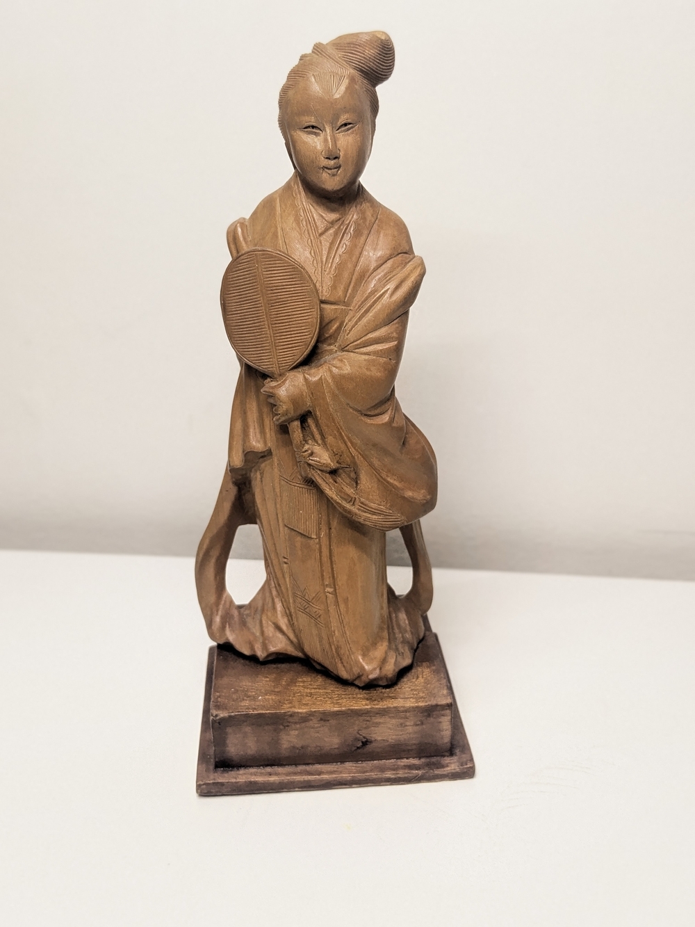 Wooden Geisha Figurine Statue - Natural Brown Home Art